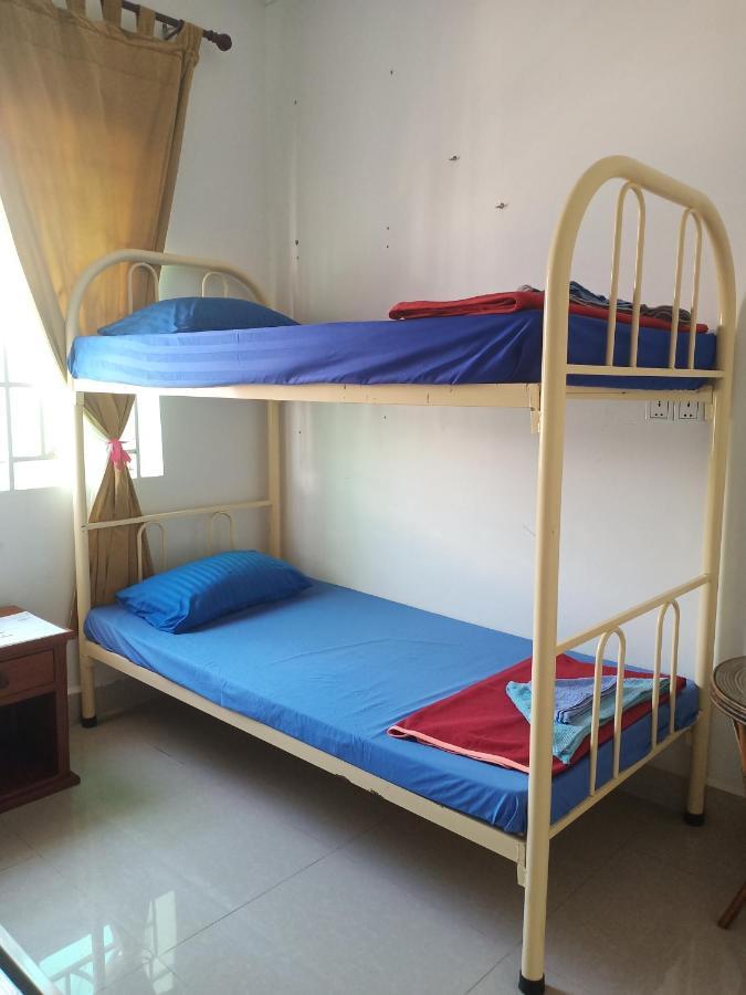 Le Barang Steakhouse & Guesthouse سيهانوكفيل المظهر الخارجي الصورة