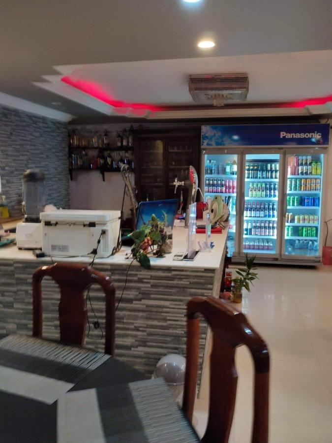 Le Barang Steakhouse & Guesthouse سيهانوكفيل المظهر الخارجي الصورة